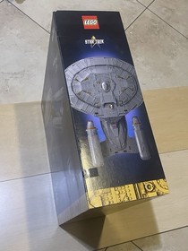 IN HANDS LEGO 10356 Star Trek The Next Generation U.S.S. Enterprise 3600pc New