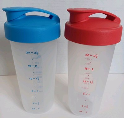 Tupperware Quick Shake Blender Bottle Drink Gravy Dressing Mixer 20 oz Red, Blue