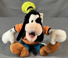 Walt Disney World Goofy Bean Bag Plush 12 Doll - NEW