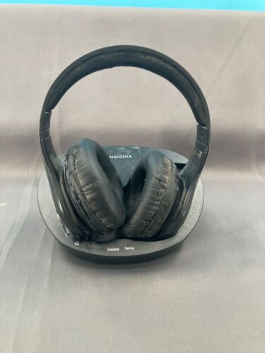Insignia Wireless Bluetooth Over-Ear Headphones With Charging Dock