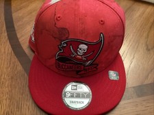 NFL Buccaneers New Era Cap 9Fifty SnapBack Red Ink Dye Logo NFC Trucker Football