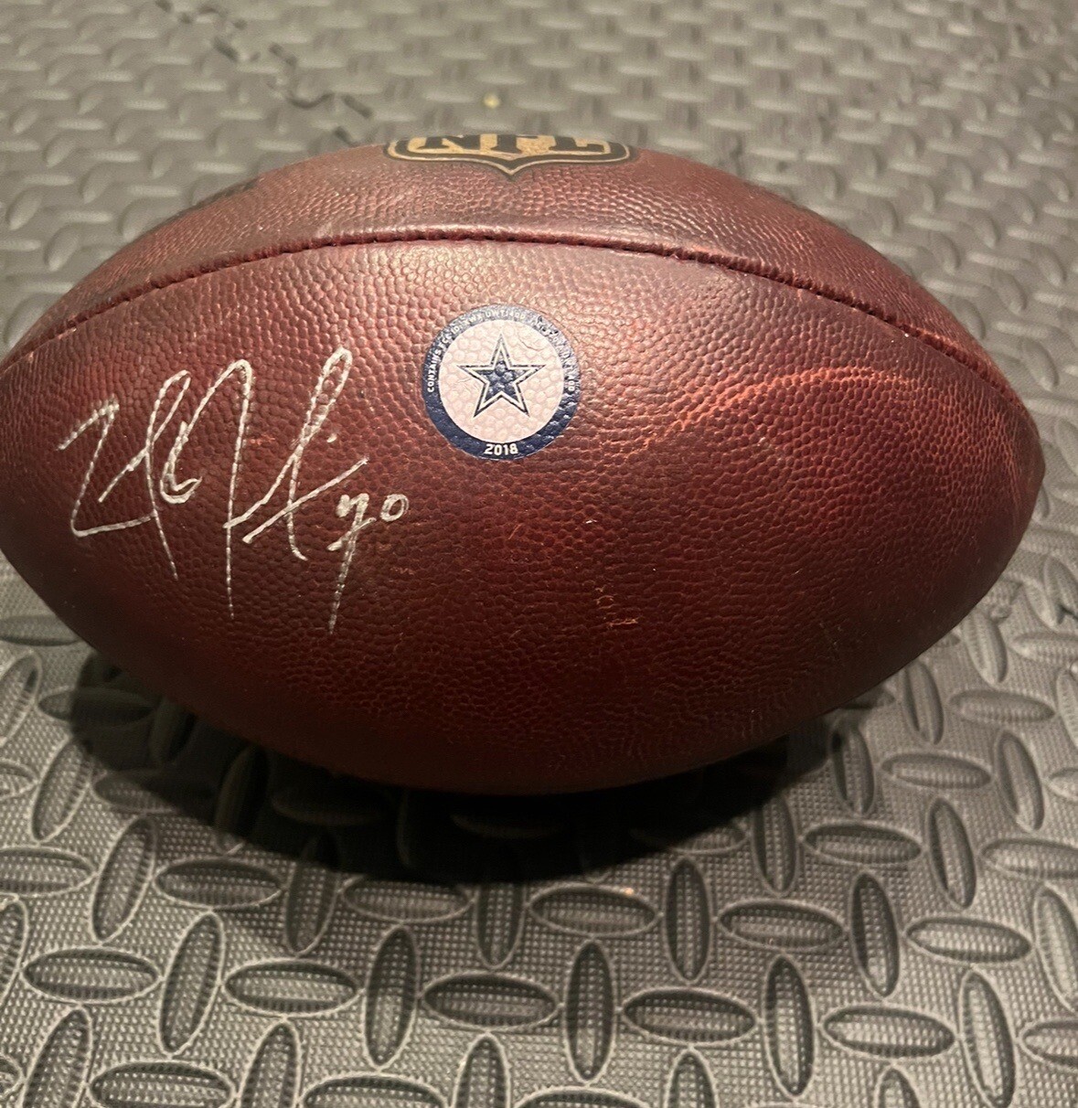 Picture 1 of 3