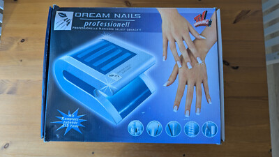 Dream Nails professional - Maniküre Set mit UV-Lichthärtungsgerät