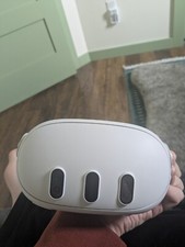 Meta Quest 3 128gb, Headset Only, Slight Water Damage/for Parts