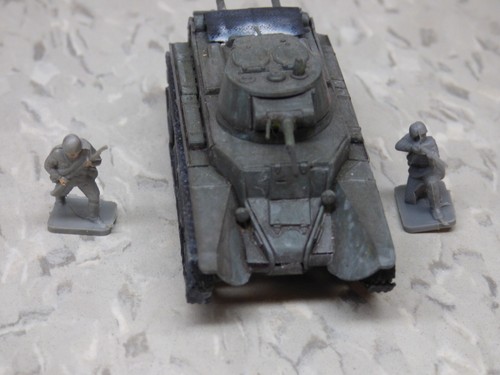 1/72 Pegasus? Minitanks WWII Russian bT-7 Light Tank & Airfix Soldiers Lot#1059A - Picture 3 of 3