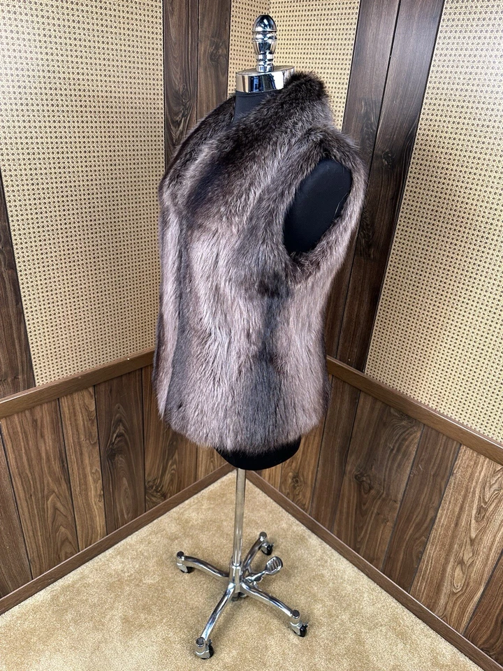 HERMOSO CHALECO CHAQUETA ABRIGO BADGLEY MISCHKA DISEÑADOR PIEL MAPACHE MEDIANO Foto 4 de 4