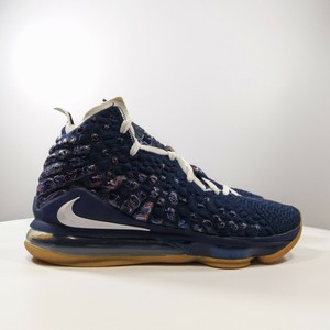 lebron 17 uconn