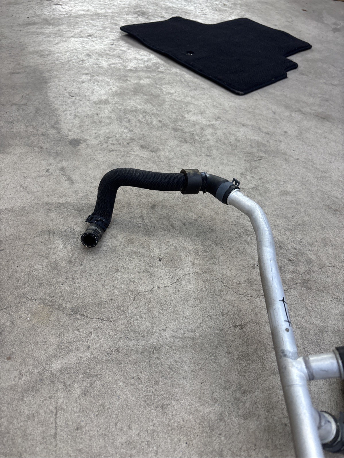 Audi R8 2017 Coolant pipe P/N 4S0819270