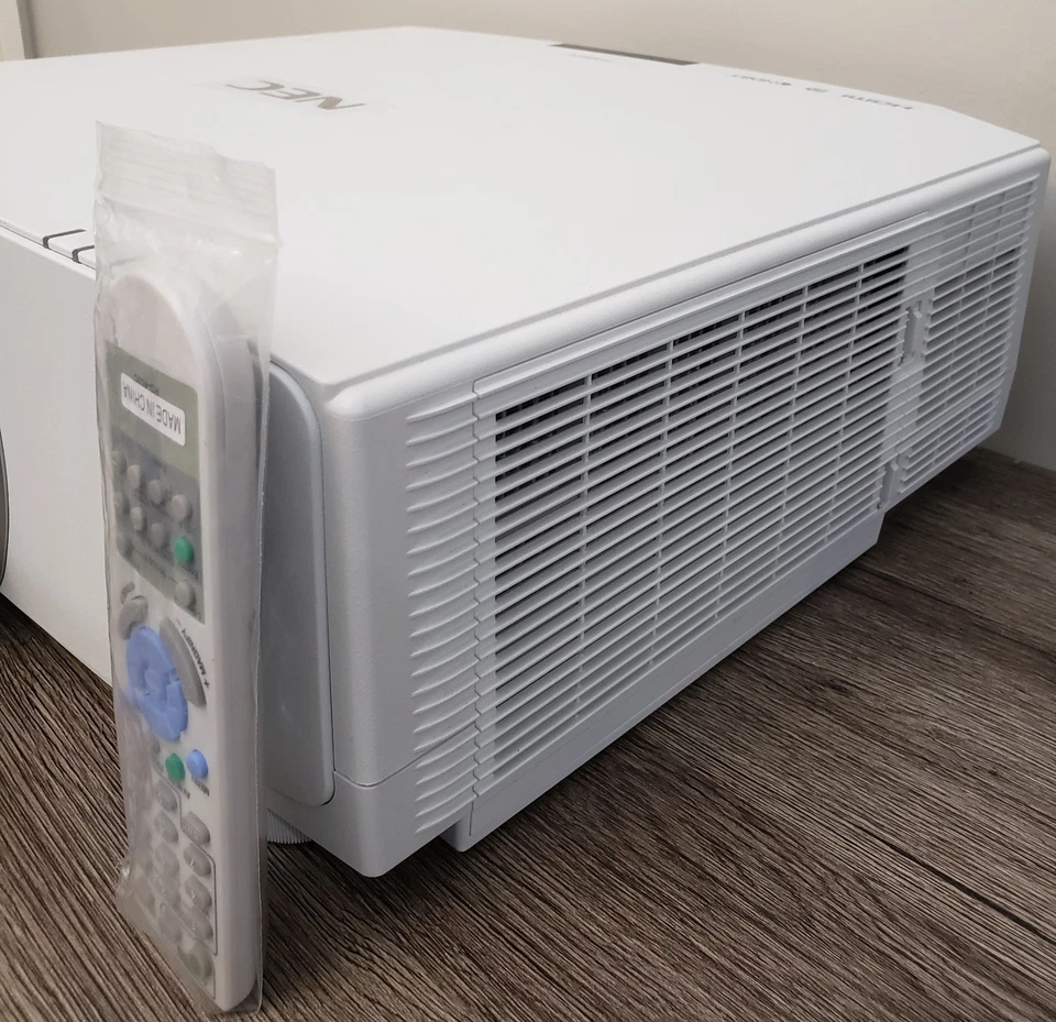 NEC NP-PA803U Projector, 8000 Lumens 1920x1200 ,New Lamp 0Hrs, New NP41ZL Lens - Image 3 of 4