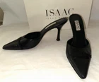 ISAAC MIZRAHI Black Leather Pointed-Toe MULE HEELS with Box (Size 8 B) Italy