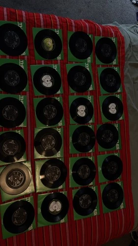 THE BEATLES  Collection 24 x 7" Singles Box Set 1962–1970 EMI 45s