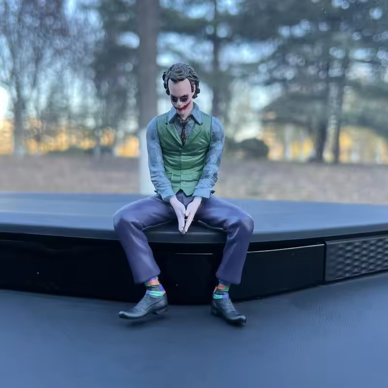 DC  Comics  The  Joker  Car  Accessory  10cm Mounted Figure The Dark Knight Toy.