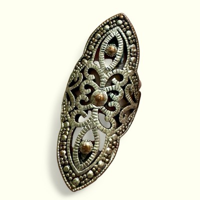 Vintage Filigree Shield Ring Size 5.75 Silver Tone Copper Metal Knuckle buster