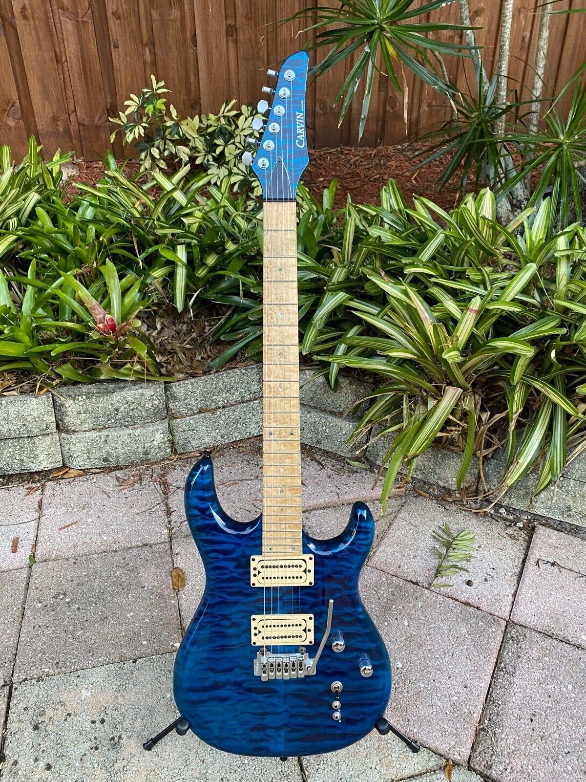 Carvin Kiesel Custom DC127T AAA Quilted Maple Sapphire Blue Guitar Wilkinson