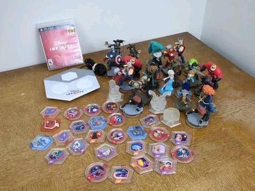 Huge Lot Disney Infinity Figures 1.0 & 2.0 Figures w/ Platform & Game - PS3