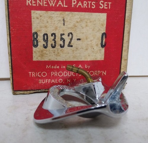 1957 PONTIAC Wiper Escutcheon Passenger side GM 4690718 TRICO 89352C - Picture 4 of 8
