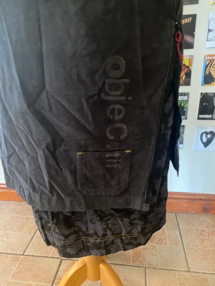 Maxi falda vintage años 90 Y2K archivo policía copino capas cordón floral 2 faldas cremalleras Foto 3 de 4