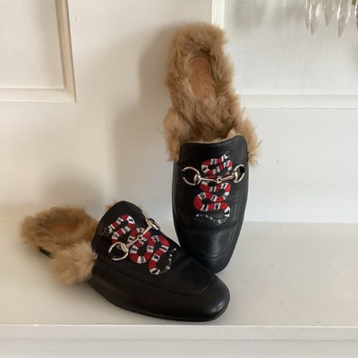 GUCCI スネーク刺繍 レザースリッパ26cm馬毛 GUCCI スネーク刺繍 レザースリッパ26cm馬毛