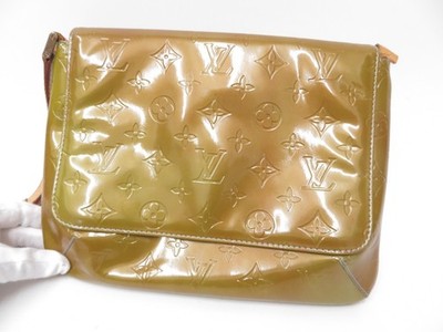 バッグ ルイヴィトン Authentic Louis Vuitton Monogram Vernis Thompson Shoulder Bag