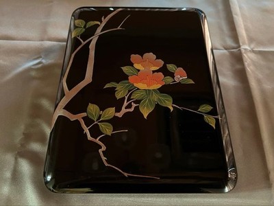 Japanese writing box Akita traditional craft Kawatsura lacquer box