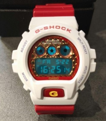 Casio G-Shock DW-6900CB Rot Weiß Digitaluhr