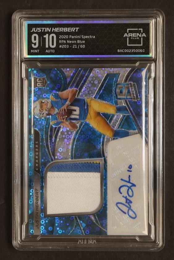 2020 Panini Spectra Neon Blue Justin Herbert #203 RC RPA /60 ArenaClub 9 Auto 10