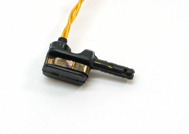 Genuine Mercedes C300 CLA250 E400 G550 Front Brake Pad Wear Sensor 