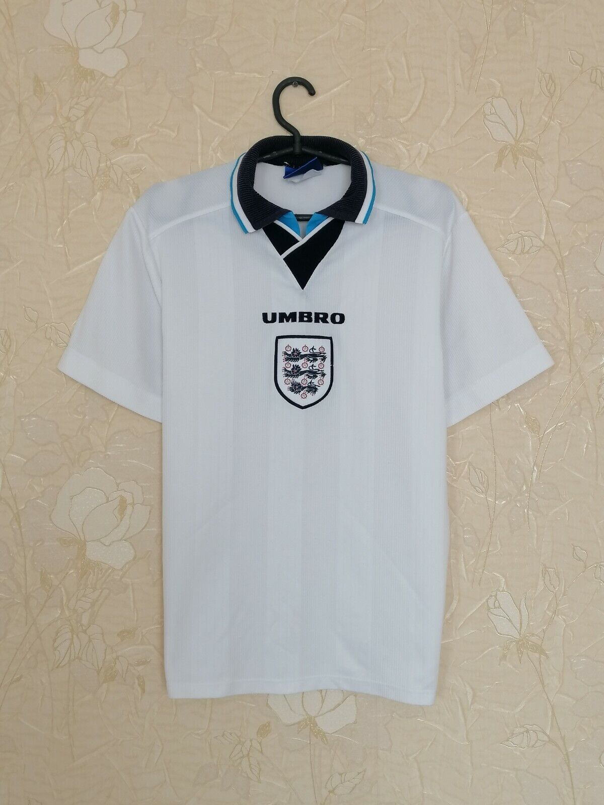 Ontstaan Emigreren zonne England 1995 - 1997 home football shirt jersey vintage Umbro size M | eBay