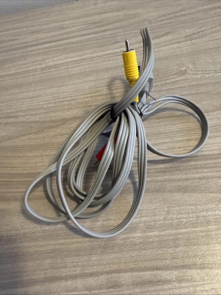 Official Nintendo Wii Composite Audio Video AV Cable RVL-009 OEM Genuine Used - Image 4 of 4