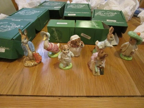 BESWICK BEATRIX POTTER  GOLD FIGURES ALL 7 SPECIAL PRICE £148    BNIB