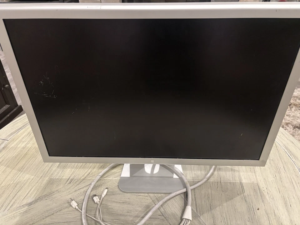 Parts/Repair - Apple A1083 Cinema Display 30" Aluminum Widescreen LCD Monitor - Image 2 of 4