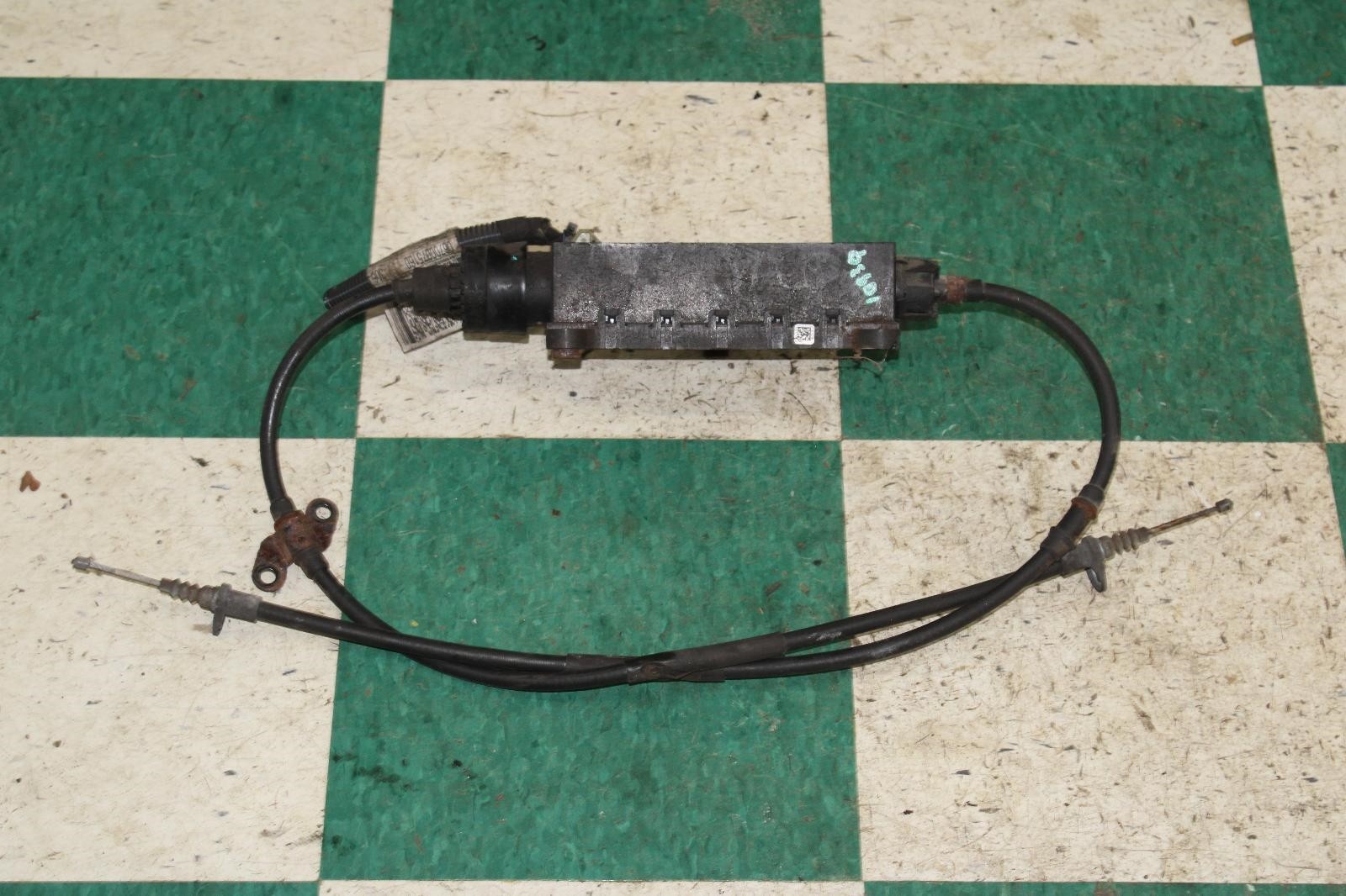 Maserati Ghibli 2014-2017 Parking brake actuator