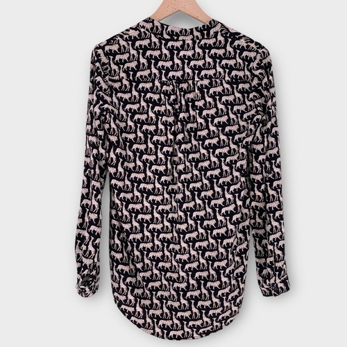 DVF Diane Von Furstenberg Silk Bouse Womens 0 African Animals Giraffe Lion Shirt - Picture 3 of 15