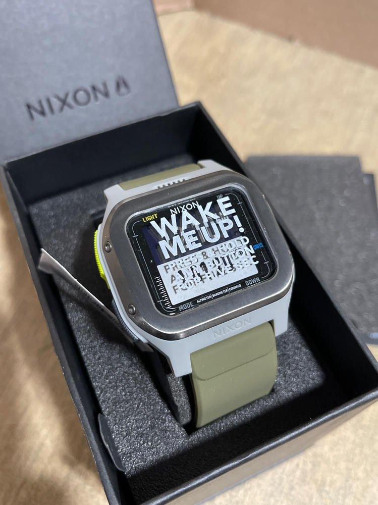 NIXON Regulus Expedition A1324 2072 Gunmetal/Surplus Digital NIXON Regulus Expedition A1324 2072 Gunmetal/Surplus Digital