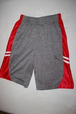 Boys GRAY ATHLETIC SHORTS Red White Sides LT WEIGHT 2 Pockets SIZE S 6-7