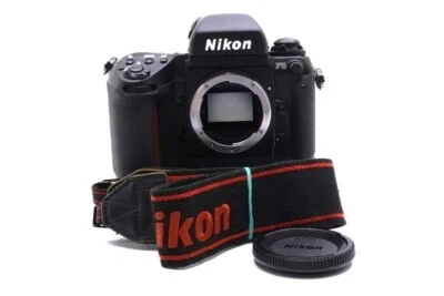 Nikon F5 35mm Spiegelreflexkamera schwarz Body fast neuwertig! - Bild 1 von 4