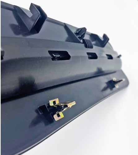 Kit De Rejillas/ventilaciones Para Capó Pontiac G8 GT/GXP 2008-2009 - Par Izquierdo Y Derecho, Plástico Negro, Con Clips