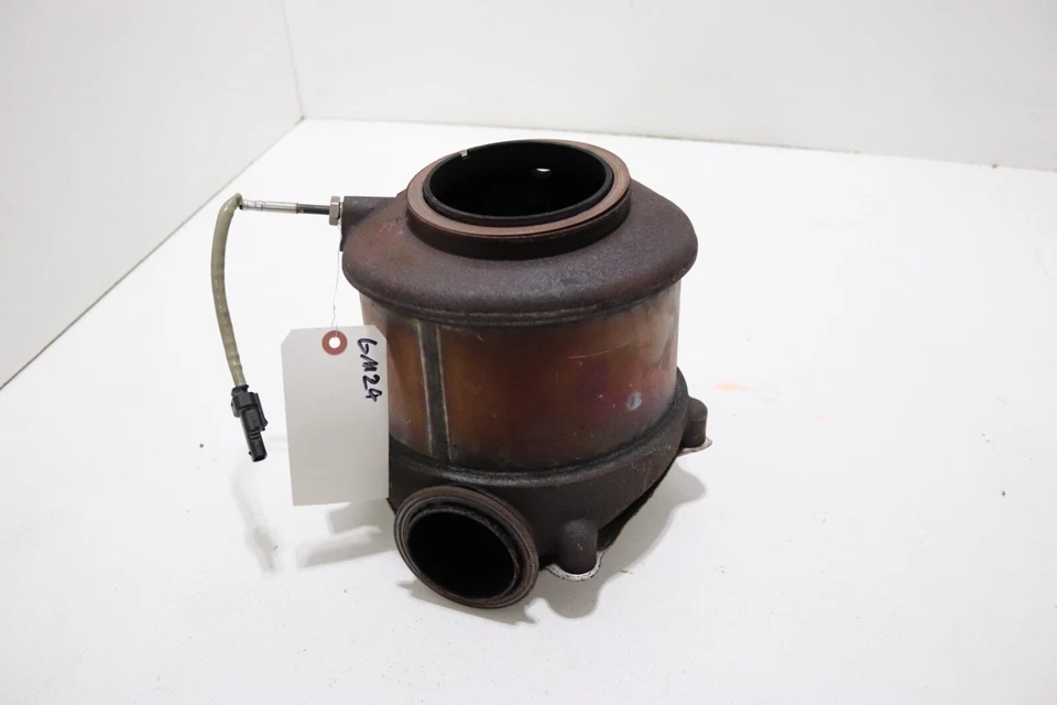 GMC SIERRA SILVERADO DURAMAX L5P 2500 2017-19 6,6 L diésel catalizador de oxidación OEM Foto 2 de 4