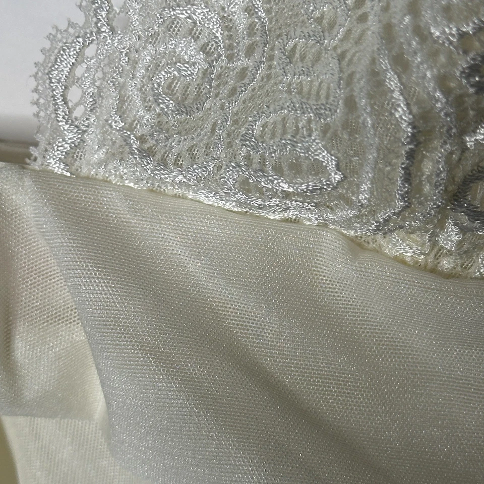 De Colección Victoria's Secret Camisola Top Talla M Crema Floral Nylon Encaje Babydoll Coqueta Foto 3 de 4