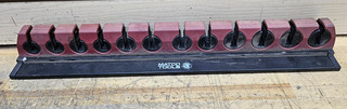 MAC Tools LOCK a WRENCH 12 Place Magnetic TOOL HOLDER Red/Black