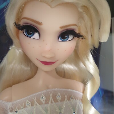 Disney Elsa Frozen 2 Schneekönigin Figur 17'' Limited Edition Puppe 2020 Neu in OVP   