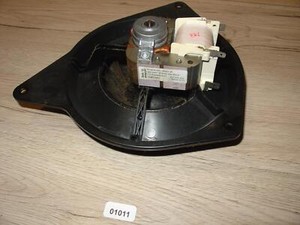 Bosch  Backofen  HBA73B250 / 61  FD9407  HTHBP7  Lüfter Motor Ventilator Gebläse