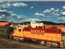 Santa Fe Southern Railway SFS Engine#93 GP7 VTG Postcard-pc401