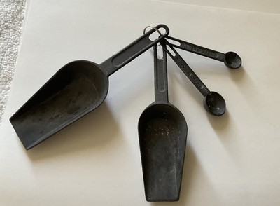 vintage-style, dark metal measuring scoop set