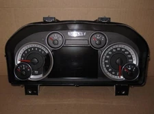 2015 Dodge Ram 1500 Bighorn OEM Speedometer Gauge Cluster 7 Inch Info Screen MPH