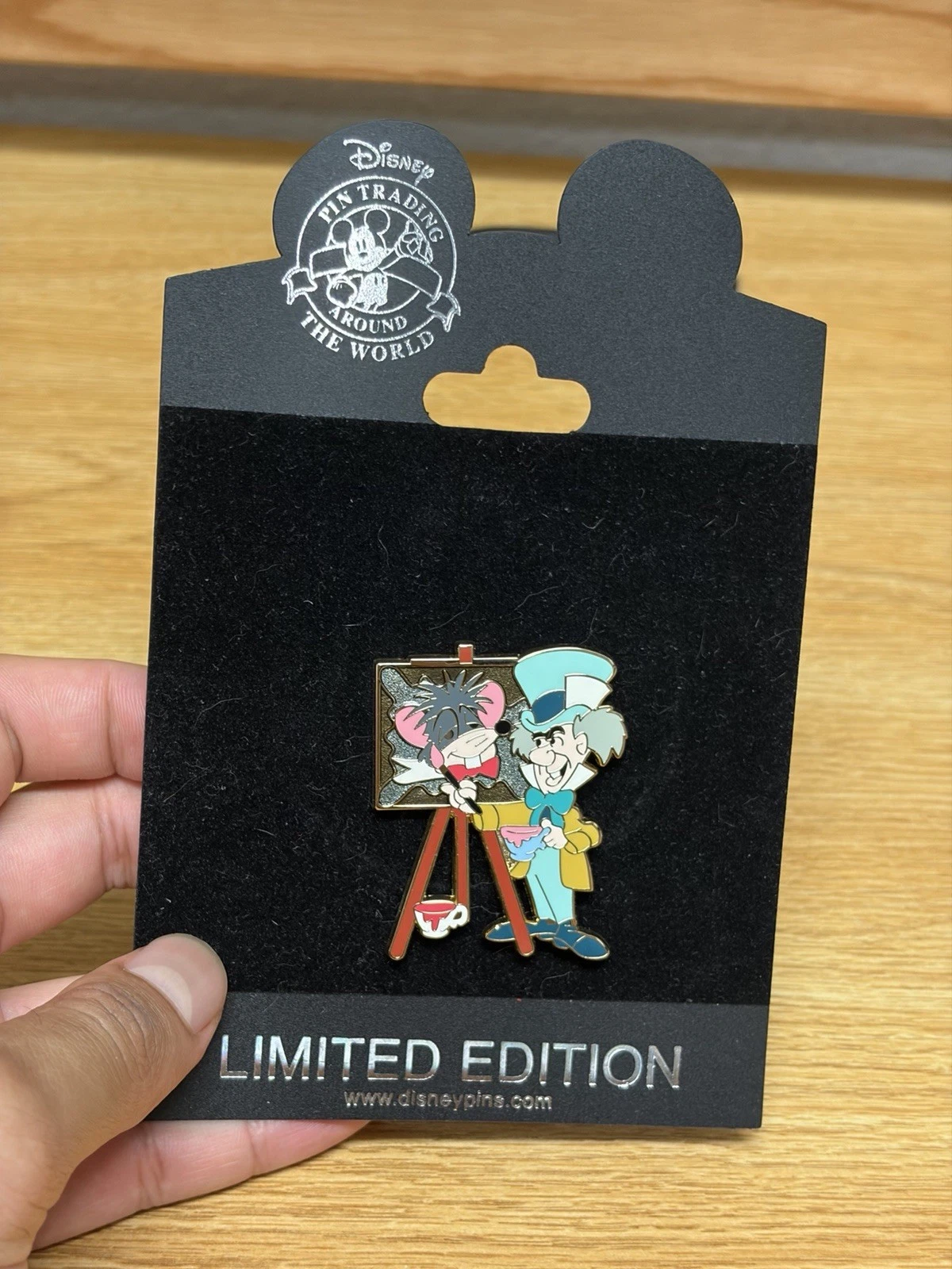 Alice In Wonderland Disney Pin Mad Hatter and Dormouse Art Studio le 250