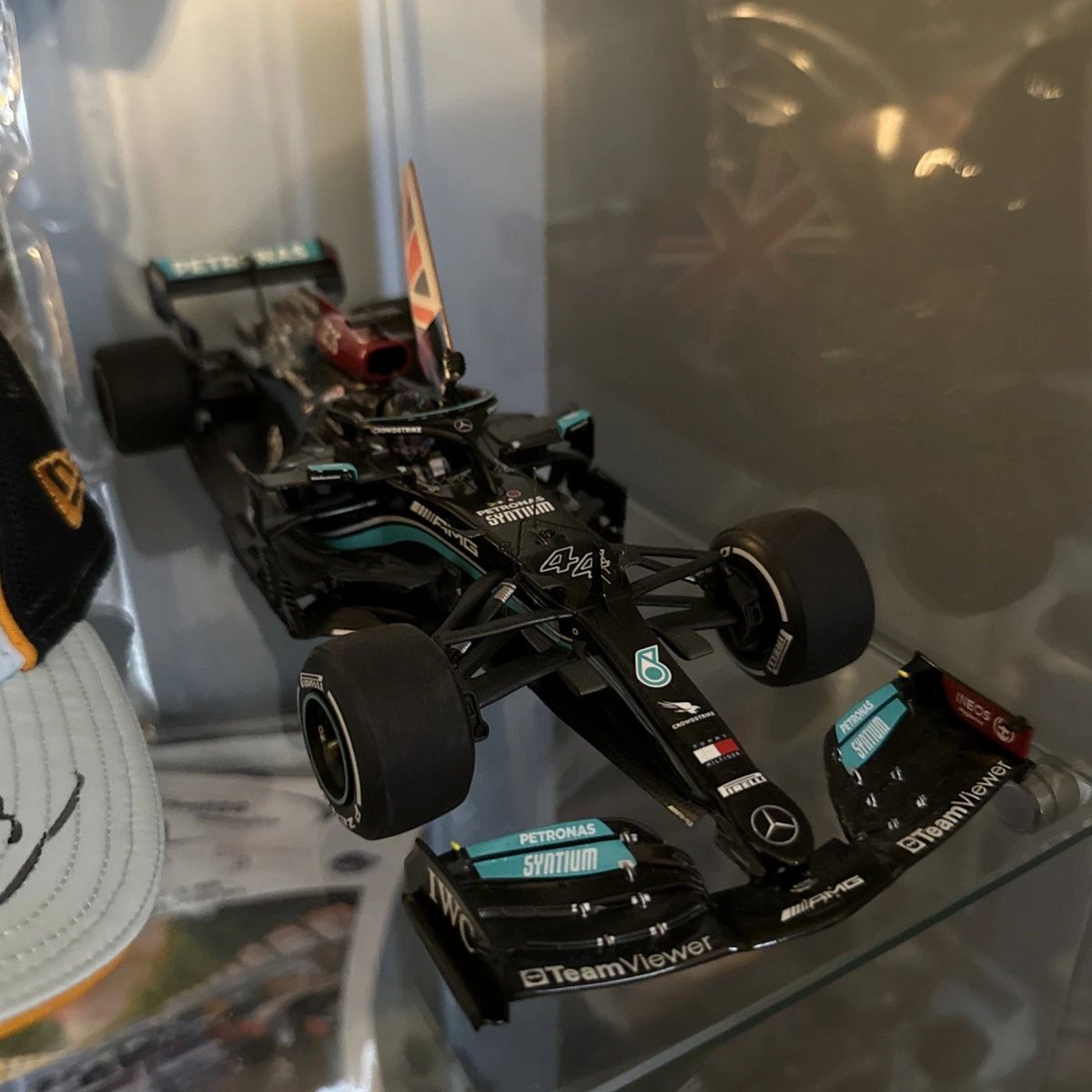 Spark Mercedes-Benz 1:18 Scale Diecast & Toy Vehicles for sale - eBay