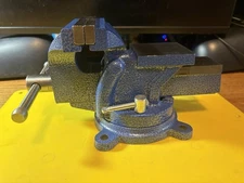 4" Heavy Duty Unbranded  Bench Vise - 360 Swivel Base With Lock NIB Great Value