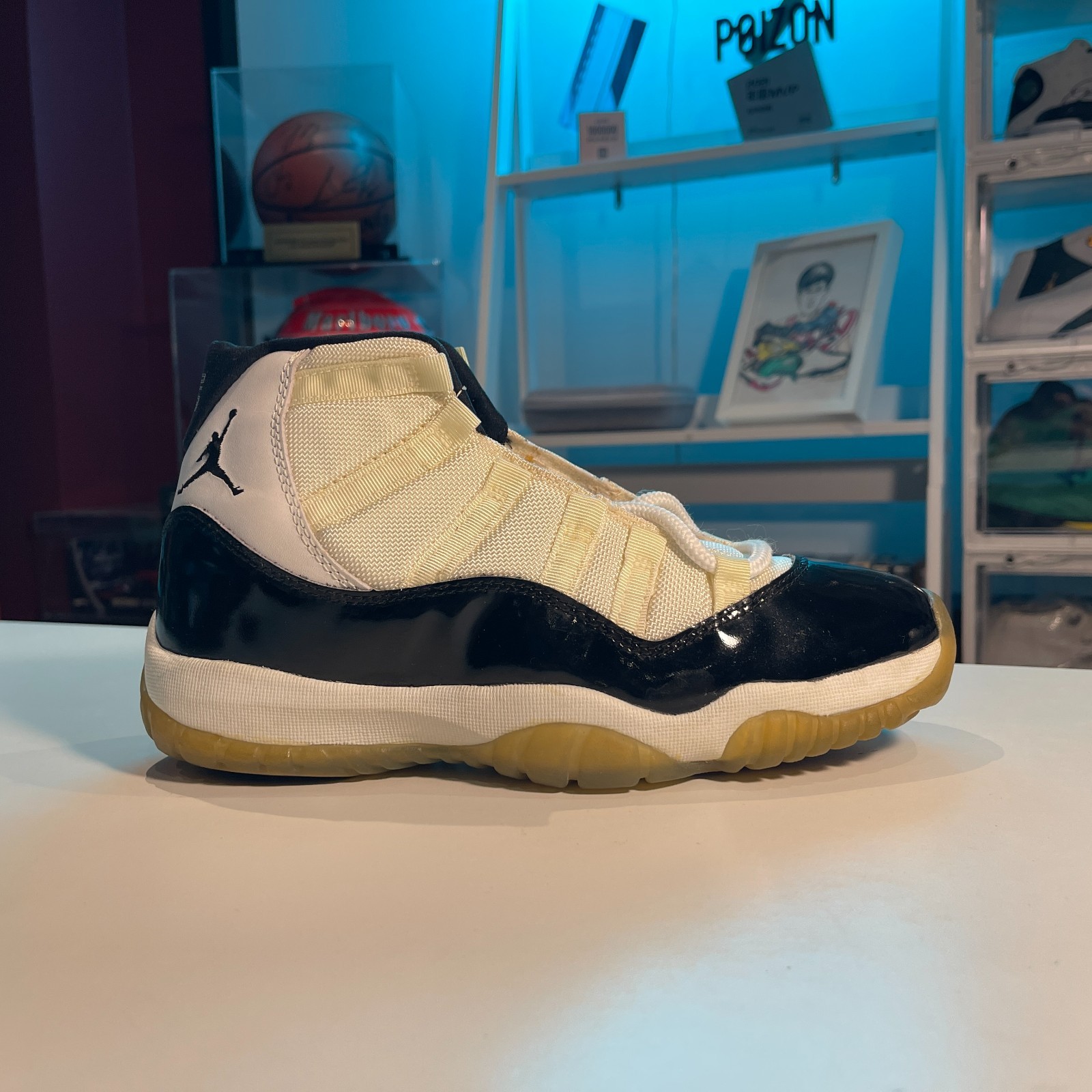 Rare 1995 OG Air Jordan 11 Concord Sneakers US8.5 – Brand New! image 6