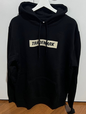 TRADEMARK Black Top Clothing Active Wear Hoodie Men US Size L NEW
